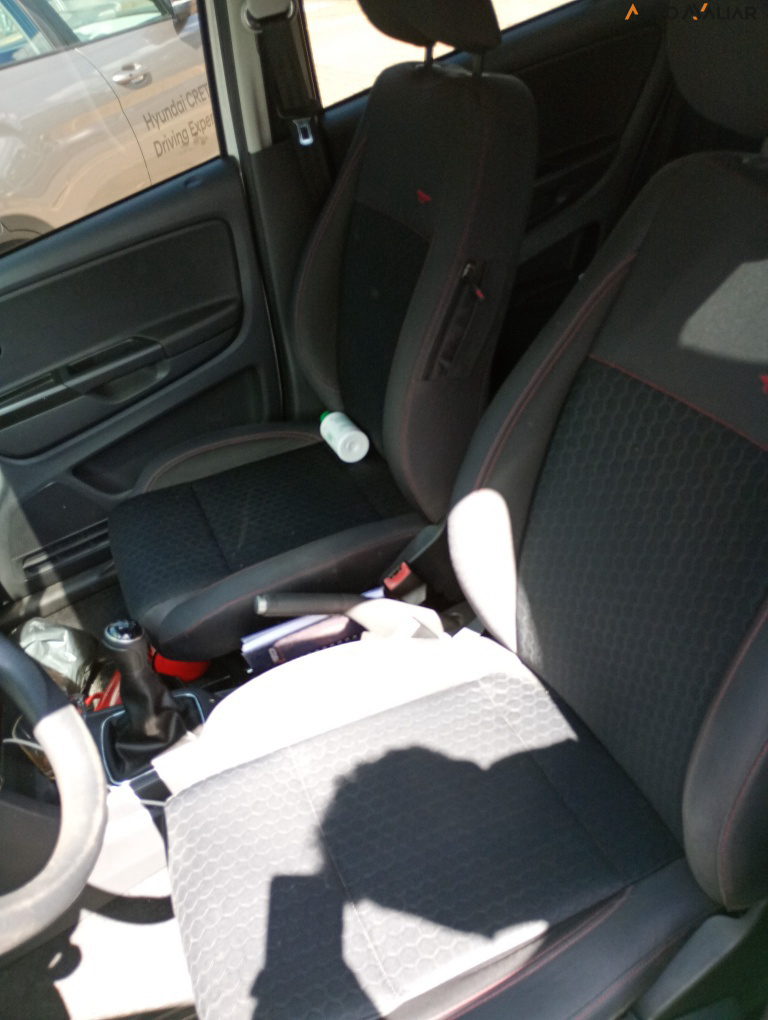 VOLKSWAGEN CROSSFOX 1.6 MI FLEX 8V 4P MANUAL