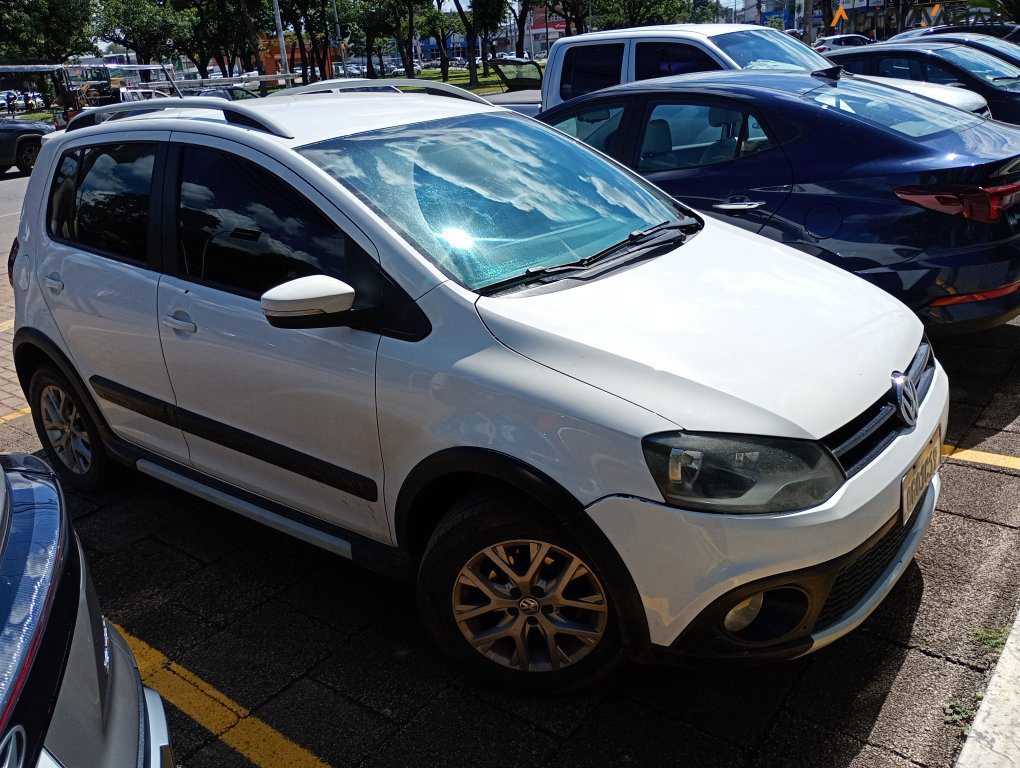 VOLKSWAGEN CROSSFOX 1.6 MI FLEX 8V 4P MANUAL