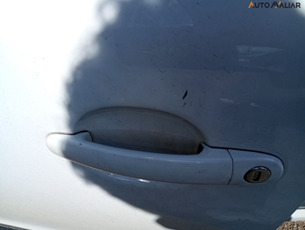 VOLKSWAGEN CROSSFOX 1.6 MI FLEX 8V 4P MANUAL