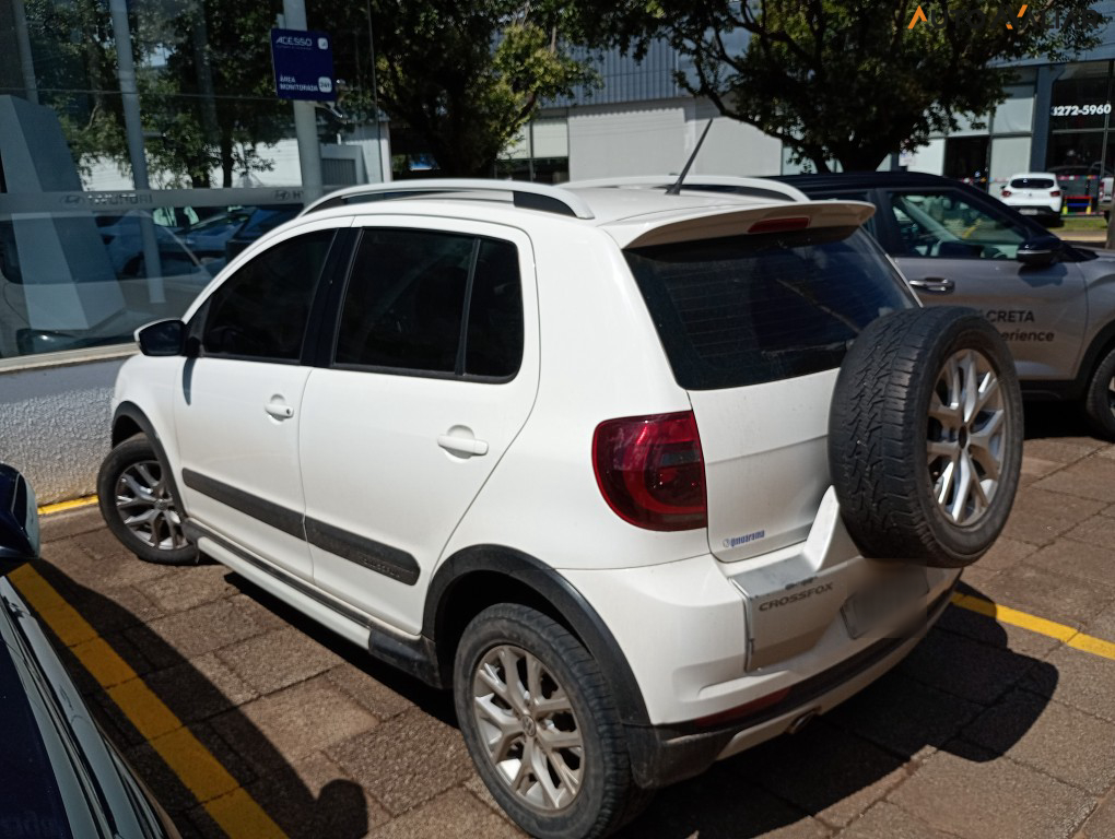 VOLKSWAGEN CROSSFOX 1.6 MI FLEX 8V 4P MANUAL