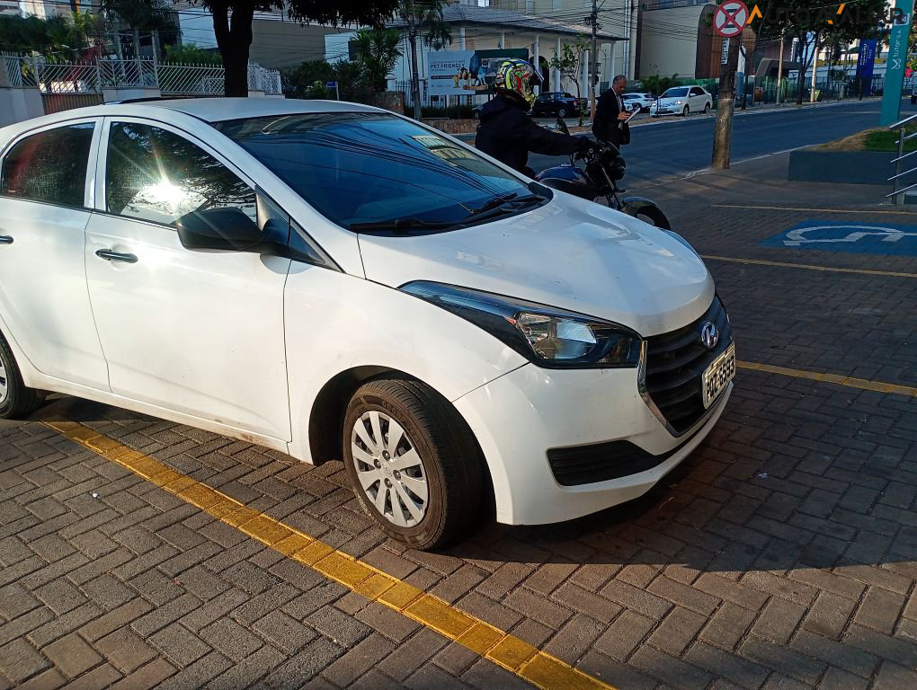 HYUNDAI HB20 1.0 COMFORT 12V FLEX 4P MANUAL