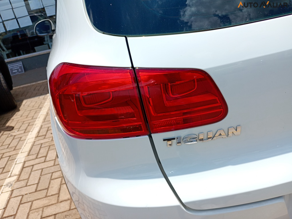 VOLKSWAGEN TIGUAN 2.0 TSI 16V TURBO GASOLINA 4P TIPTRONIC