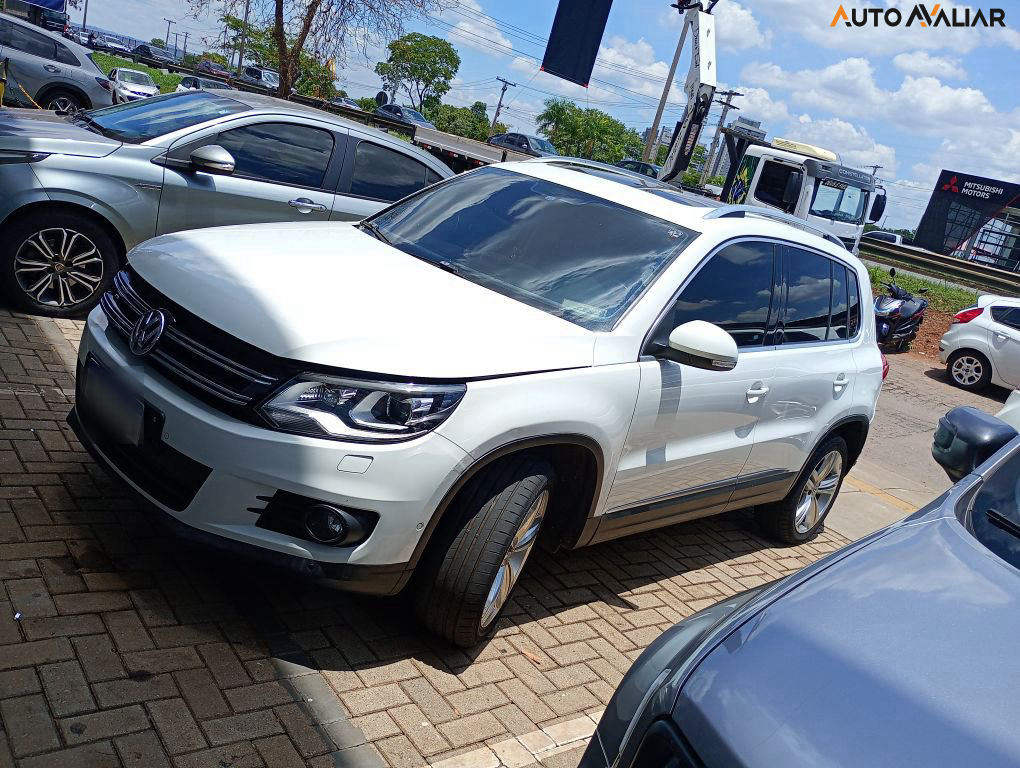 VOLKSWAGEN TIGUAN 2.0 TSI 16V TURBO GASOLINA 4P TIPTRONIC