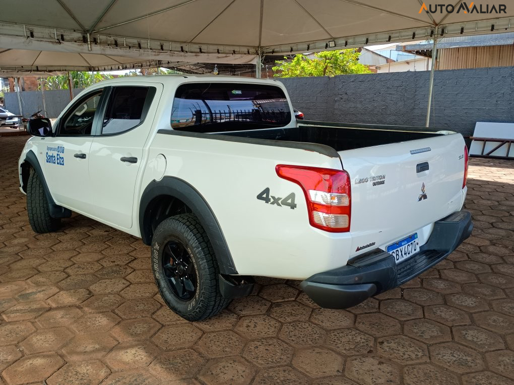 MITSUBISHI L200 TRITON  2.4 16V TURBO DIESEL OUTDOOR GLX CD 4X4 MANUAL