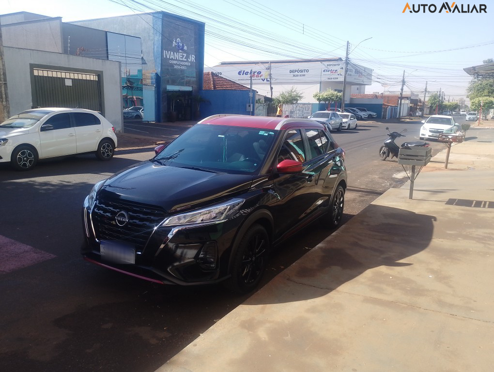 NISSAN KICKS 1.6 16V FLEXSTART XPLAY XTRONIC
