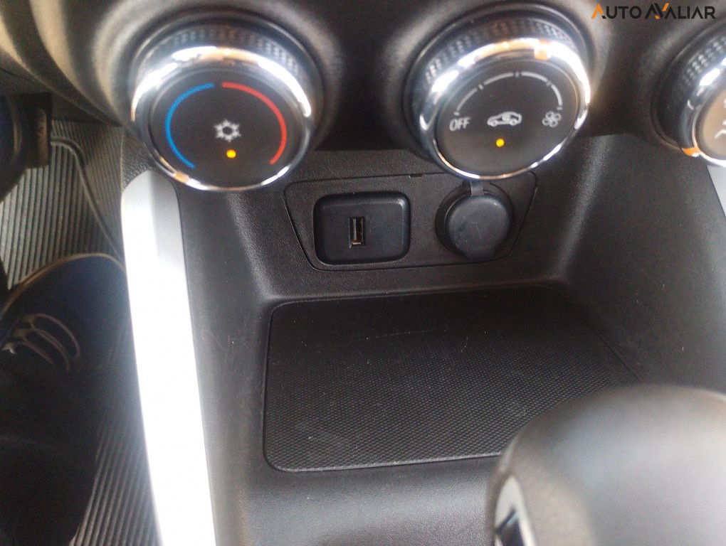 CHEVROLET ONIX 1.0 TURBO FLEX PLUS LTZ AUTOMATICO