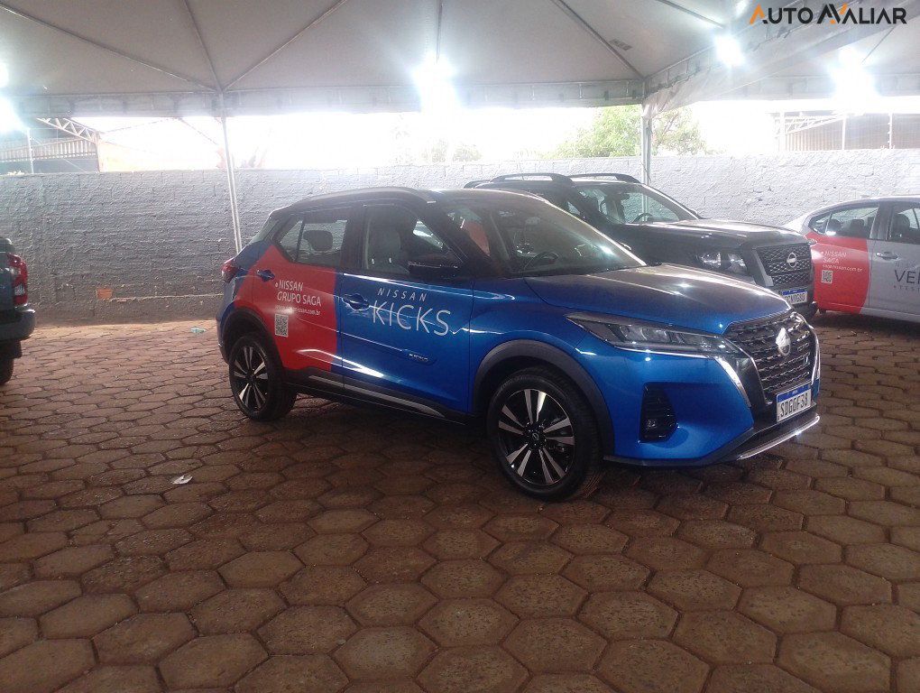 NISSAN KICKS 1.6 EXCLUSIVE 16V FLEX AUT.