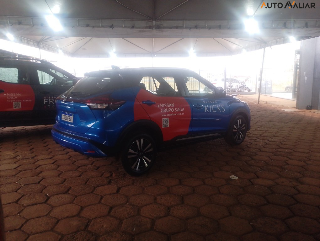 NISSAN KICKS 1.6 EXCLUSIVE 16V FLEX AUT.
