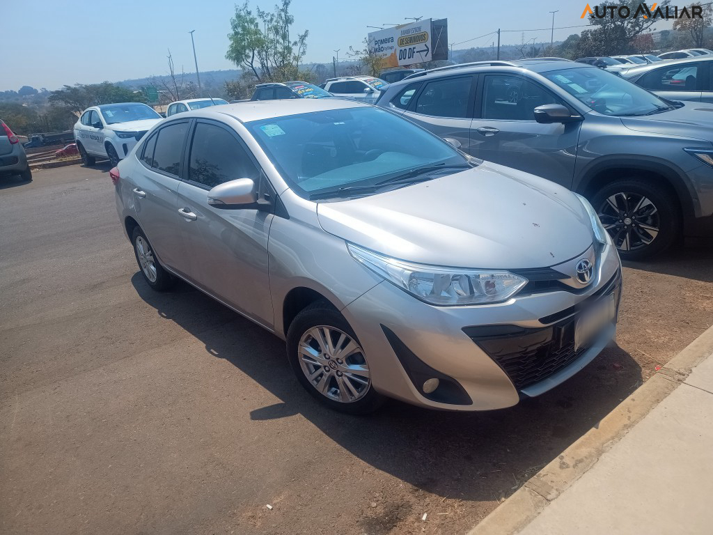 TOYOTA YARIS 1.5 16V FLEX SEDAN XL MANUAL