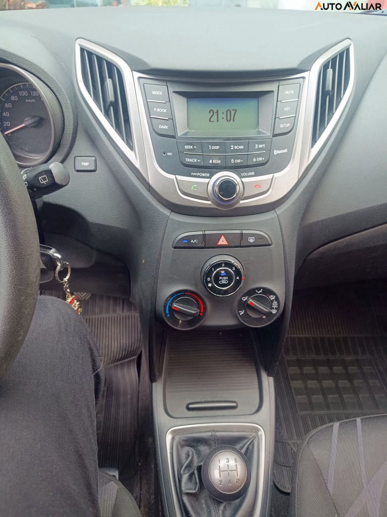 HYUNDAI HB20 1.0 COMFORT 12V FLEX 4P MANUAL