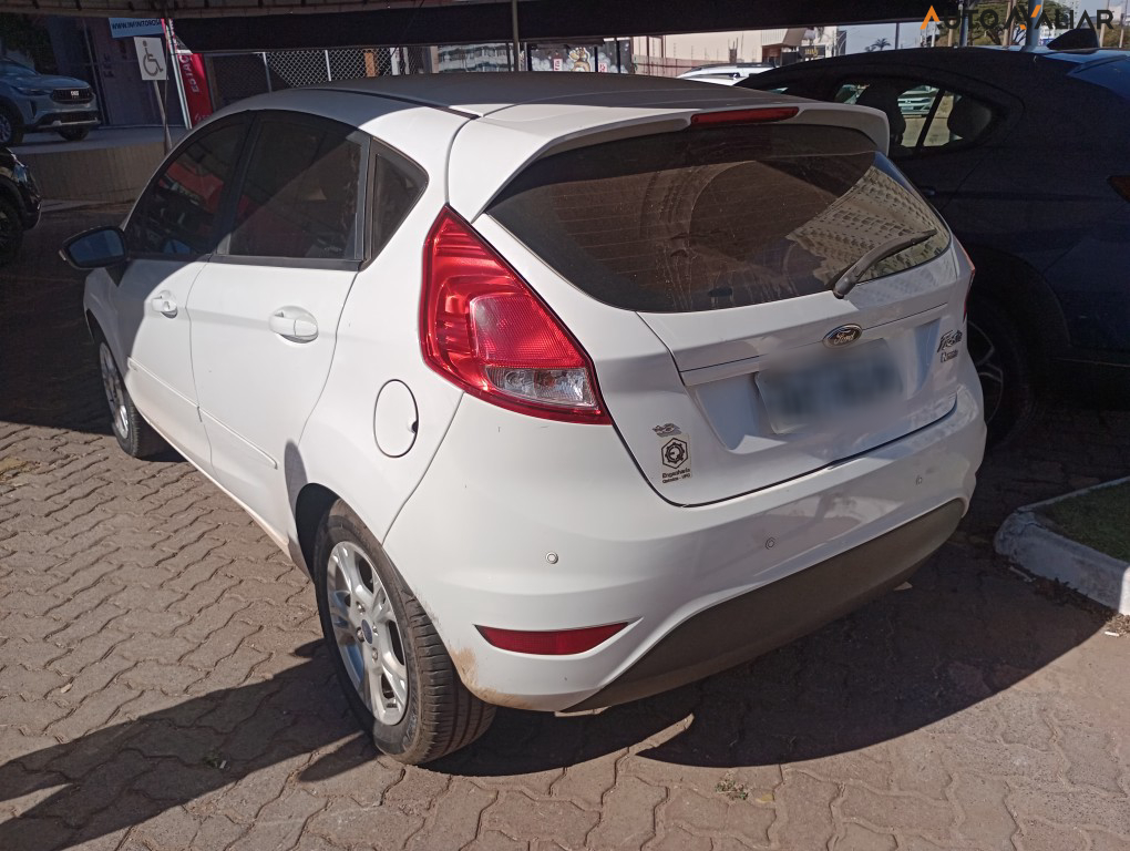 FORD FIESTA 1.6 SE HATCH 16V FLEX 4P MANUAL