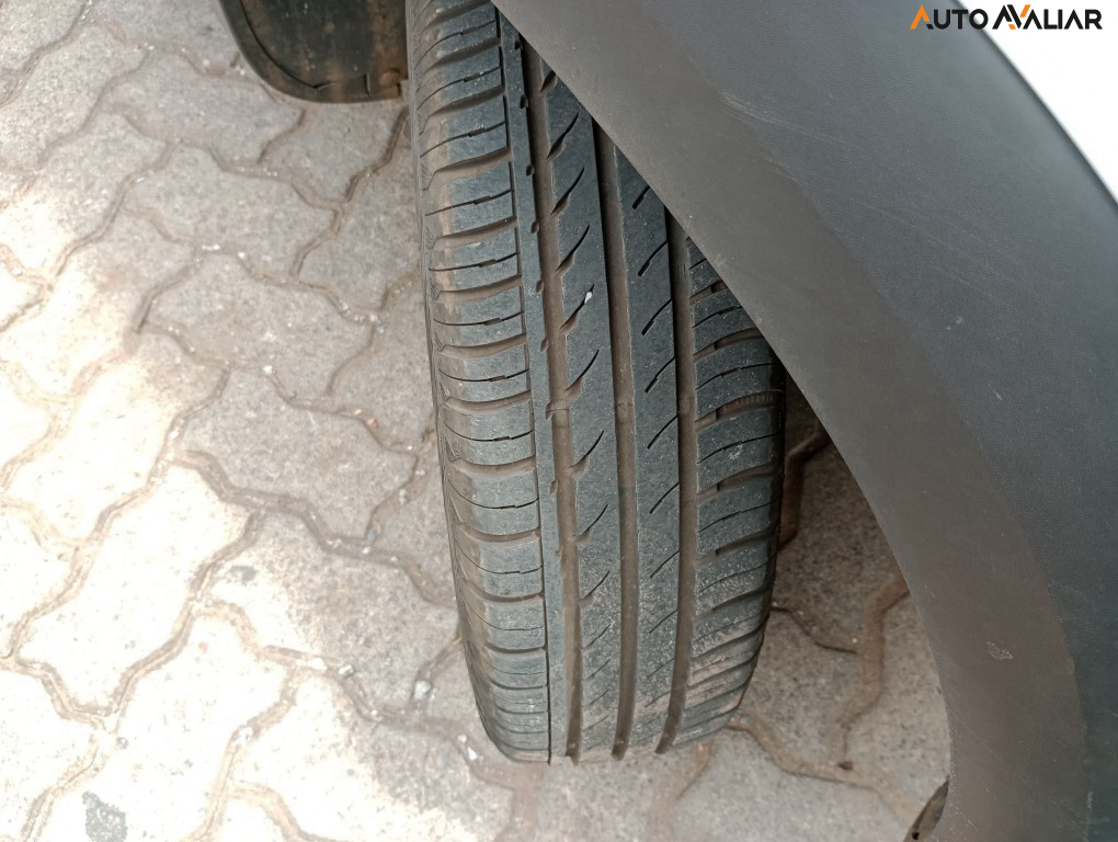 RENAULT KWID 1.0 12V SCE FLEX INTENSE MANUAL