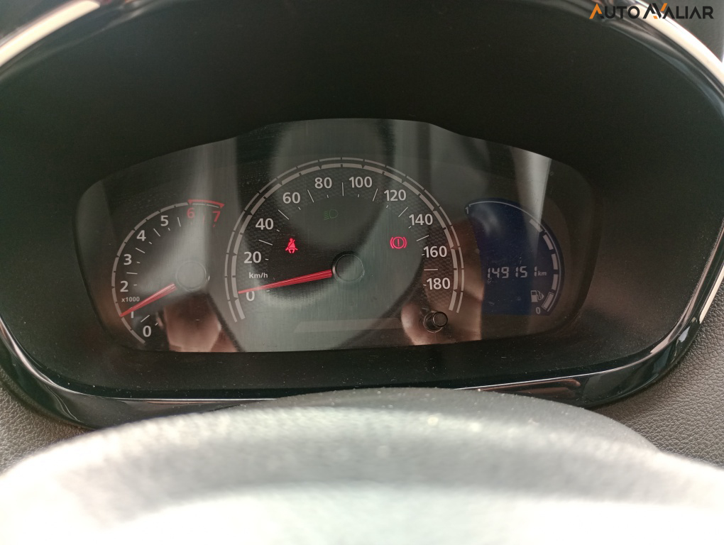 RENAULT KWID 1.0 12V SCE FLEX INTENSE MANUAL