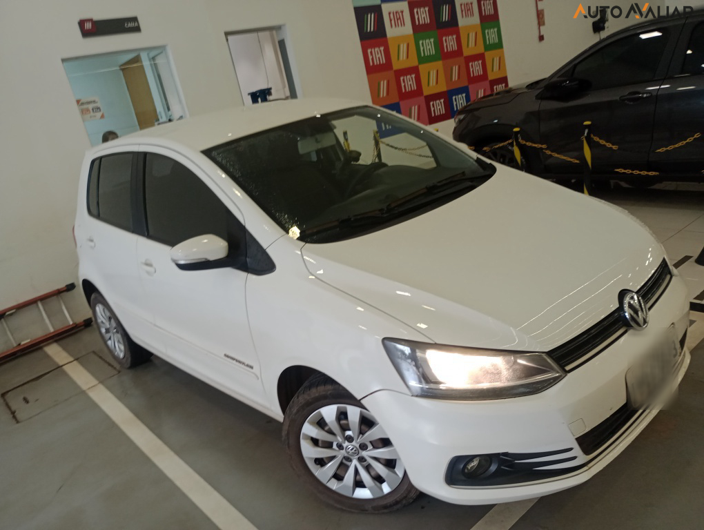 VOLKSWAGEN FOX 1.0 MI COMFORTLINE 8V FLEX 4P MANUAL