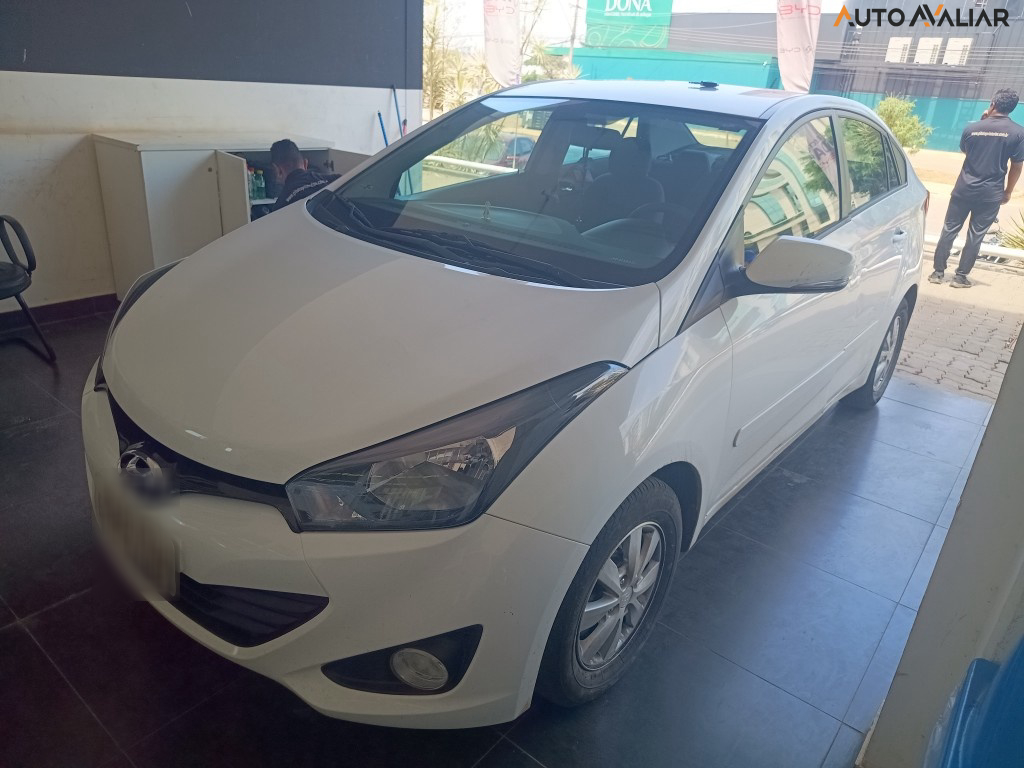 HYUNDAI HB20S 1.6 COMFORT STYLE 16V FLEX 4P AUTOMATICO