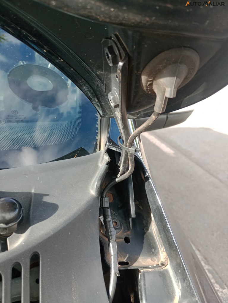 VOLKSWAGEN FOX 1.0 MI 8V FLEX 4P MANUAL