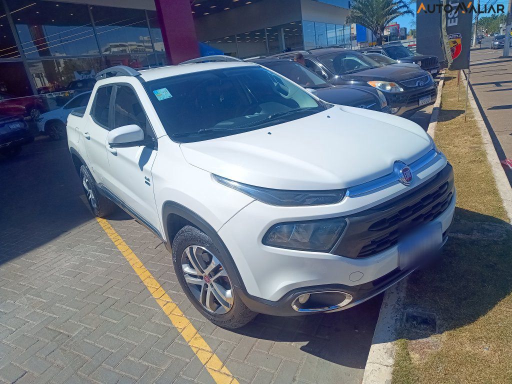 FIAT TORO 2.0 16V TURBO DIESEL FREEDOM MANUAL