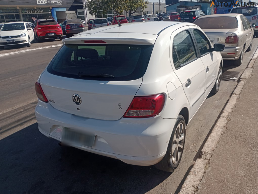 VOLKSWAGEN GOL 1.0 MI 8V FLEX 4P MANUAL G.IV