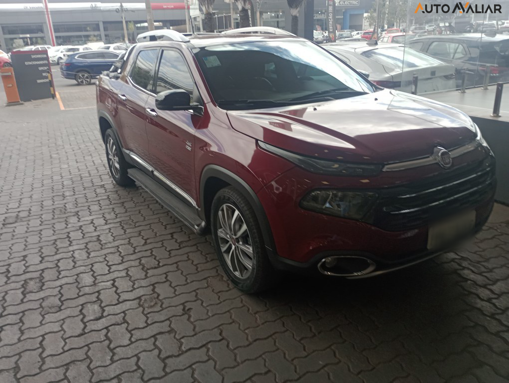 FIAT TORO 2.0 16V TURBO DIESEL VOLCANO 4WD AT9