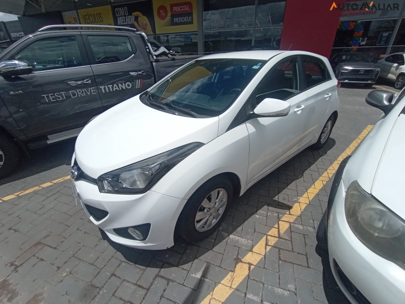 HYUNDAI HB20 1.0 COMFORT 12V FLEX 4P MANUAL