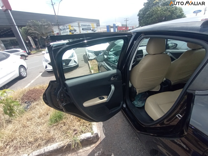 PEUGEOT 208 1.5 ALLURE 8V FLEX 4P MANUAL