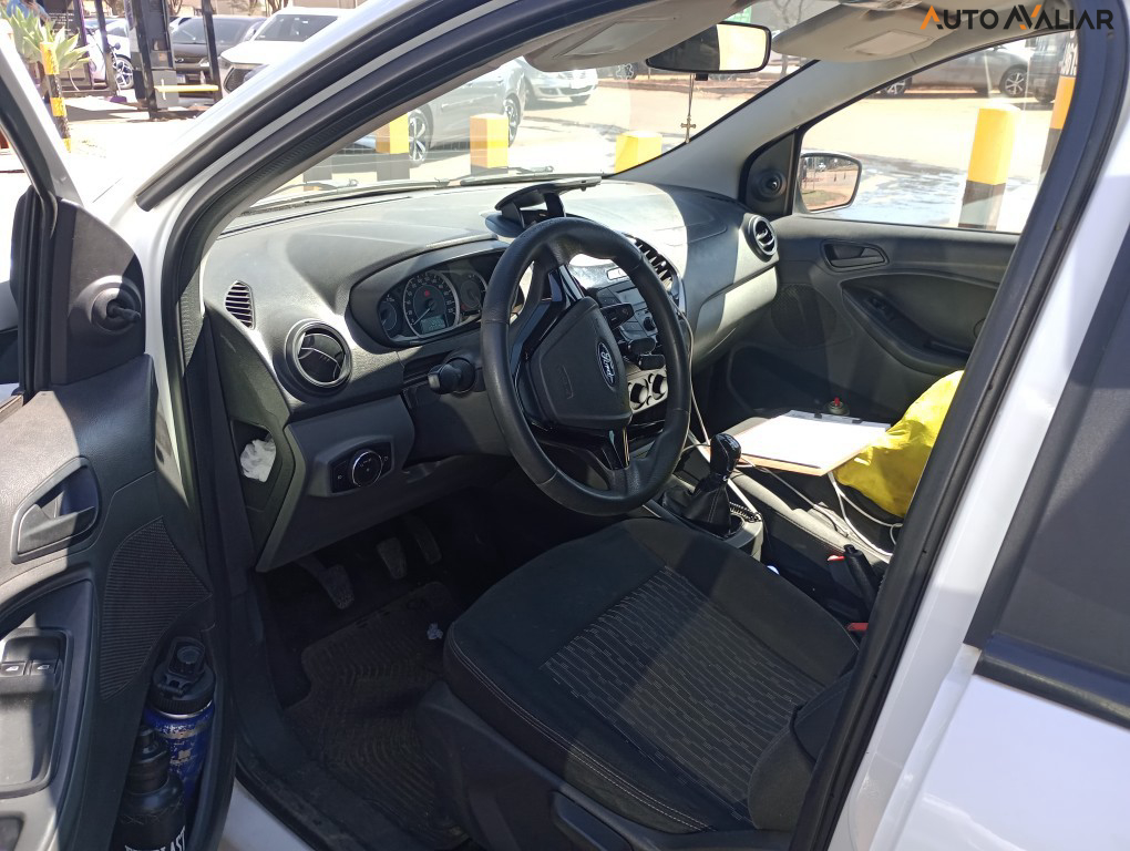 FORD KA+ 1.0 TI-VCT FLEX SE MANUAL
