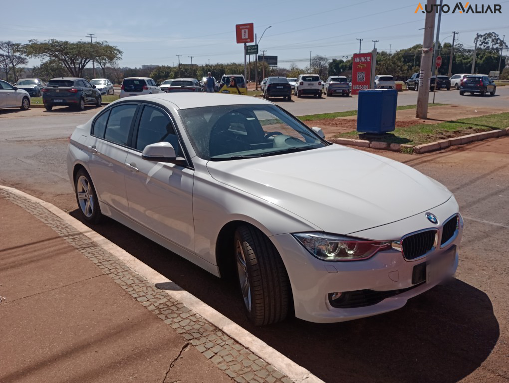 BMW 320I 2.0 16V TURBO ACTIVE FLEX 4P AUTOMATICO