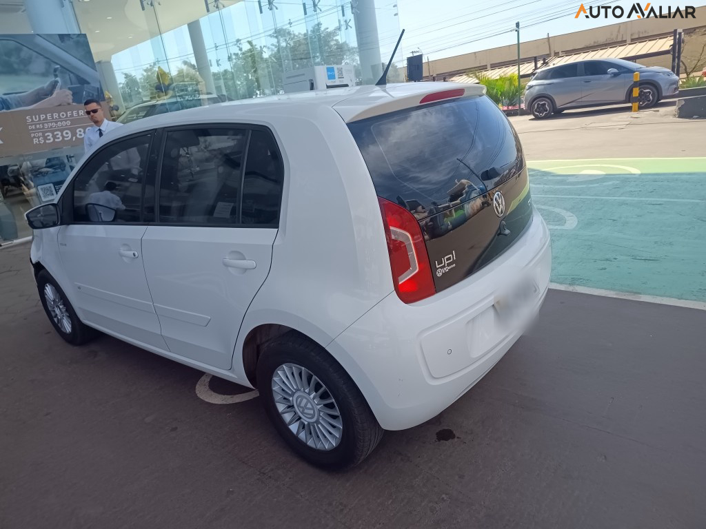 VOLKSWAGEN UP 1.0 TSI MOVE UP 12V FLEX 4P MANUAL