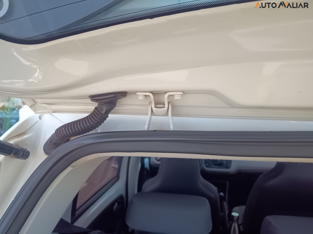 VOLKSWAGEN UP 1.0 TSI MOVE UP 12V FLEX 4P MANUAL