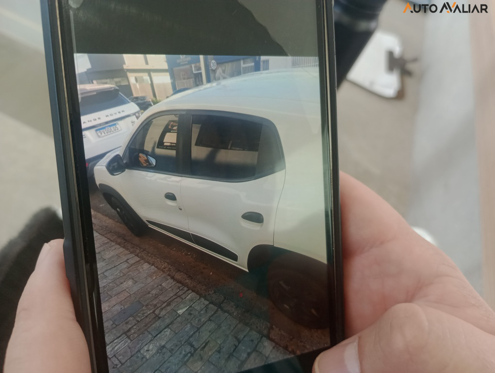 RENAULT KWID 1.0 12V SCE FLEX ZEN MANUAL