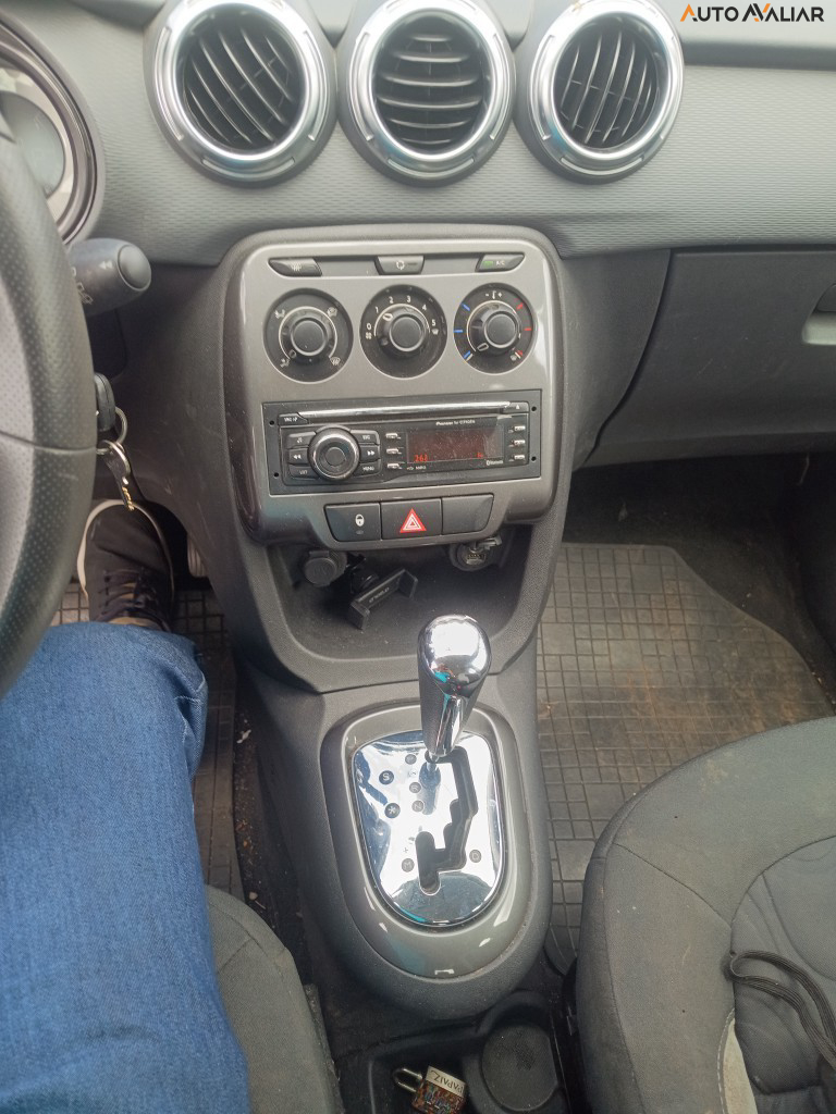 CITROEN C3 1.6 TENDANCE 16V FLEX 4P AUT