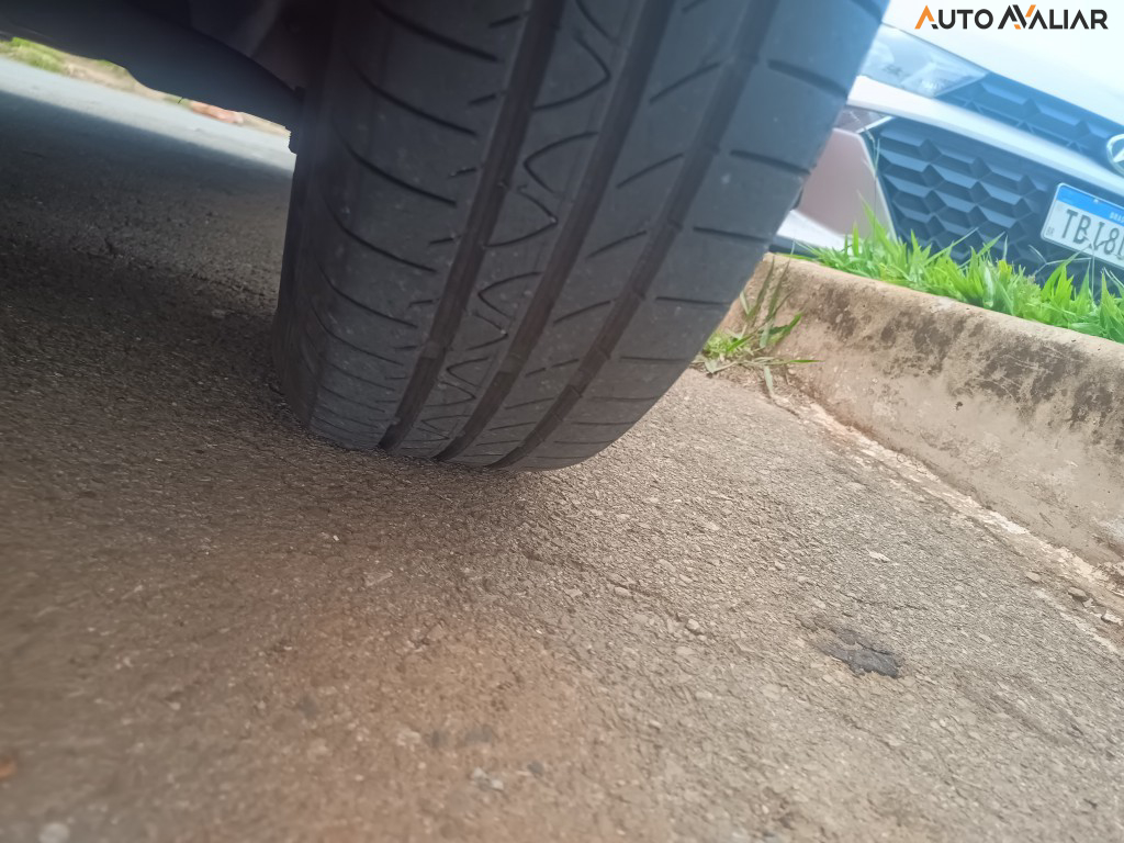 VOLKSWAGEN UP 1.0 TSI MOVE UP 12V FLEX 4P MANUAL