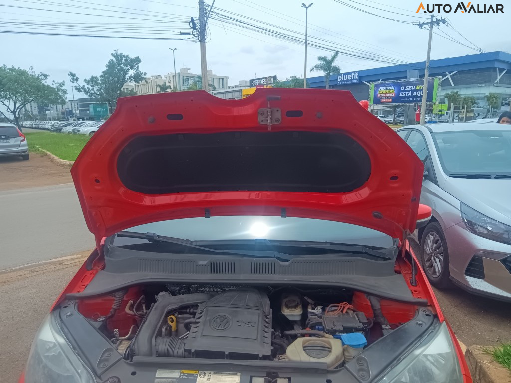 VOLKSWAGEN UP 1.0 TSI MOVE UP 12V FLEX 4P MANUAL