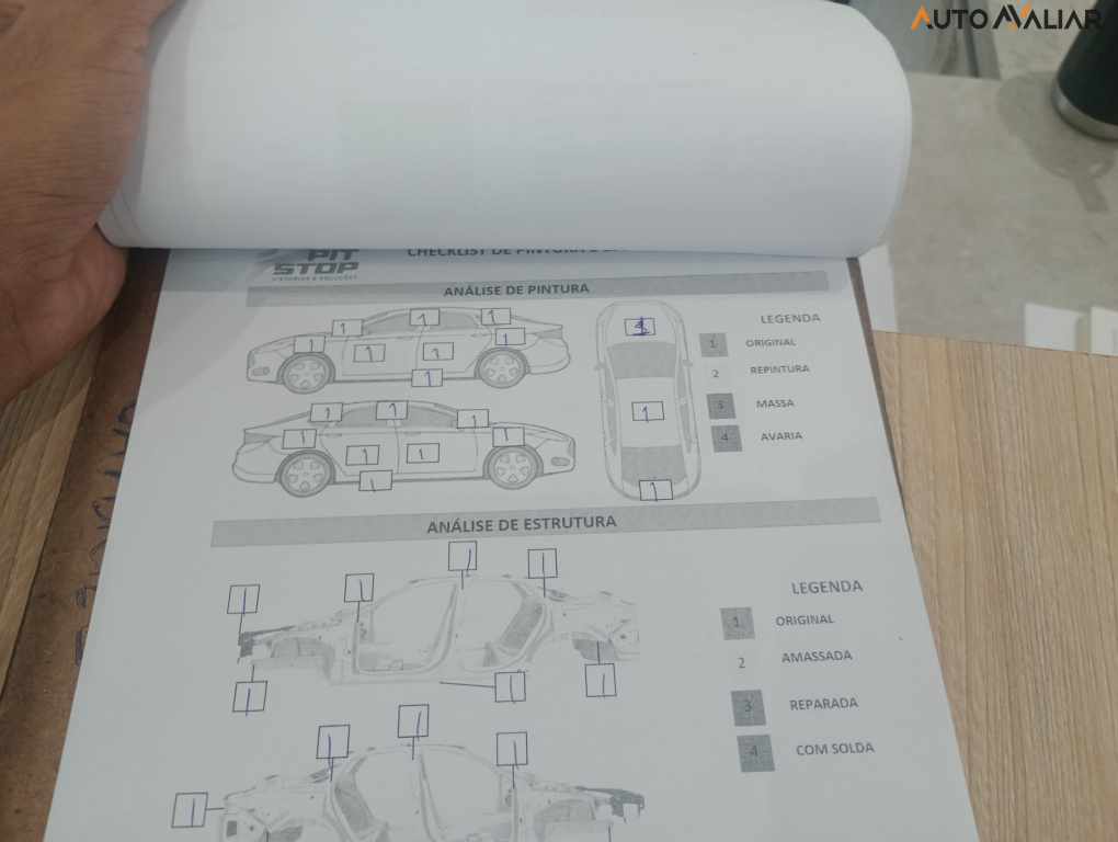 TOYOTA HILUX SW4 2.8 D-4D TURBO DIESEL SRX 7L 4X4 AUTOM&Aacute;TICO