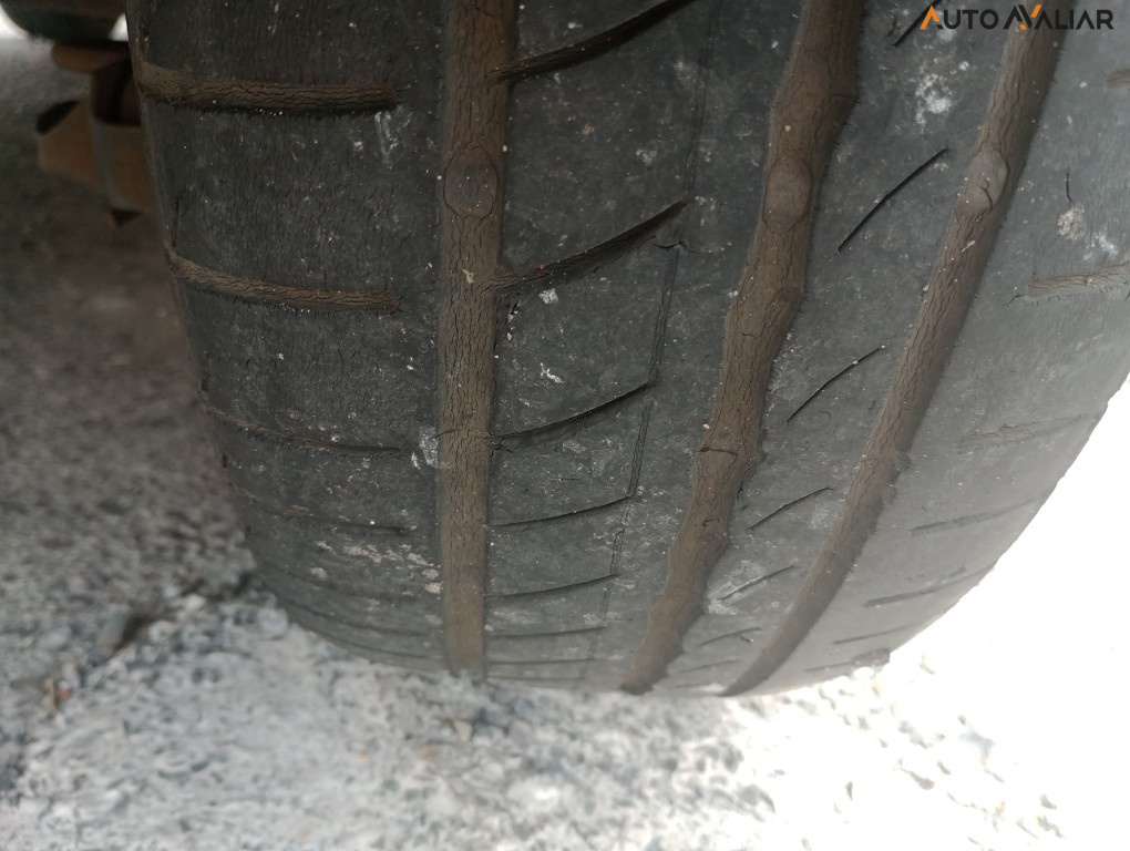 VOLKSWAGEN FOX 1.6 MSI COMFORTLINE 8V FLEX 4P AUTOMATIZADO