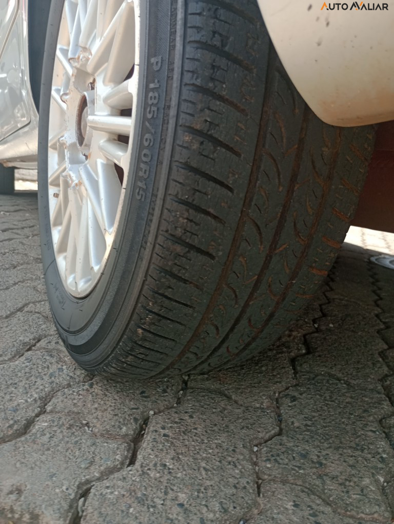 VOLKSWAGEN VOYAGE 1.6 MI TREND 8V FLEX 4P MANUAL