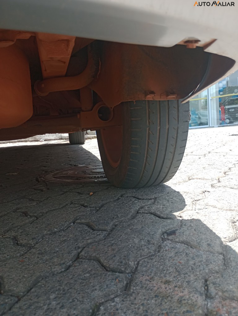 VOLKSWAGEN VOYAGE 1.6 MI TREND 8V FLEX 4P MANUAL