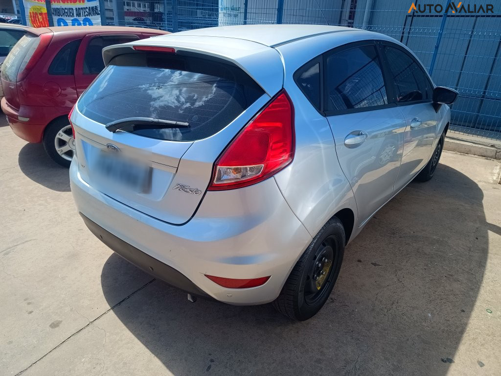 FORD FIESTA 1.5 S HATCH 16V FLEX 4P MANUAL