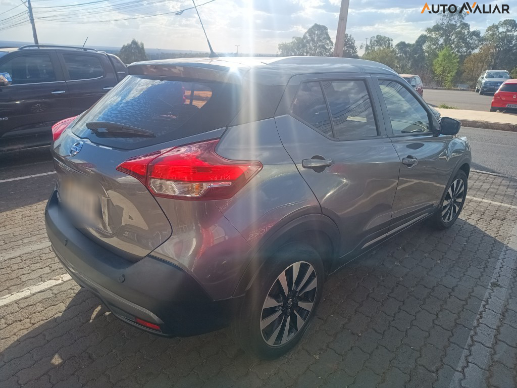 NISSAN KICKS 1.6 16V FLEXSTART SV 4P XTRONIC