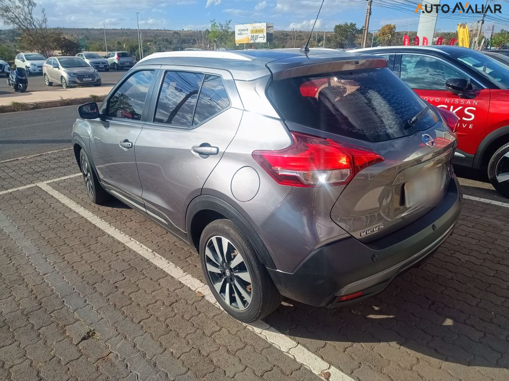 NISSAN KICKS 1.6 16V FLEXSTART SV 4P XTRONIC