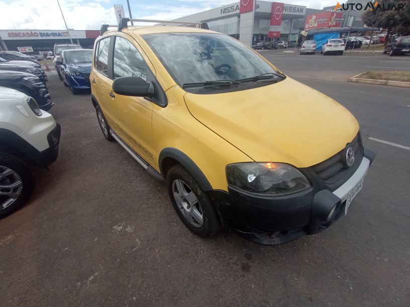 VOLKSWAGEN CROSSFOX 1.6 MI FLEX 8V 4P MANUAL