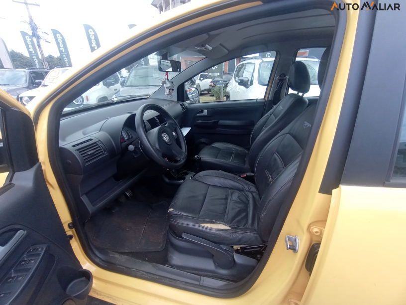 VOLKSWAGEN CROSSFOX 1.6 MI FLEX 8V 4P MANUAL