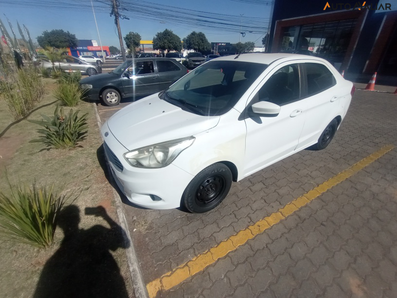 FORD KA+ 1.5 SE 16V FLEX 4P MANUAL