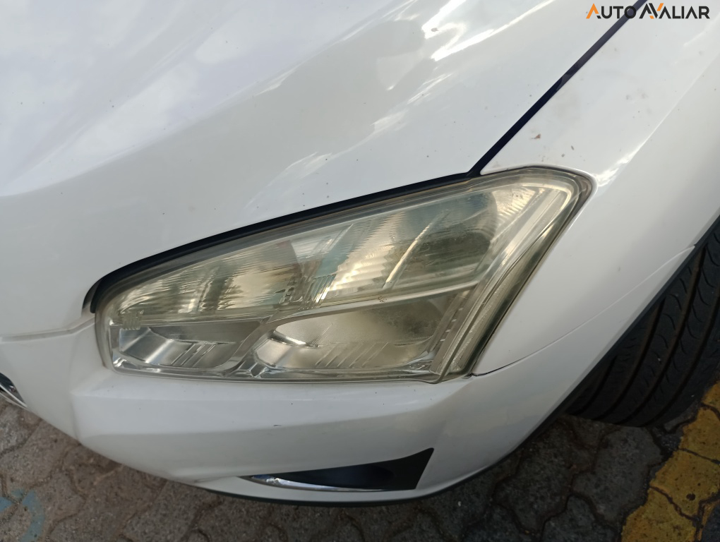 CHEVROLET TRACKER 1.8 MPFI LTZ 4X2 16V FLEX 4P AUTOMATICO