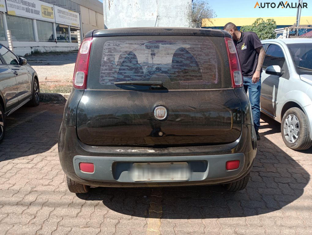 FIAT UNO 1.0 VIVACE 8V FLEX 4P MANUAL