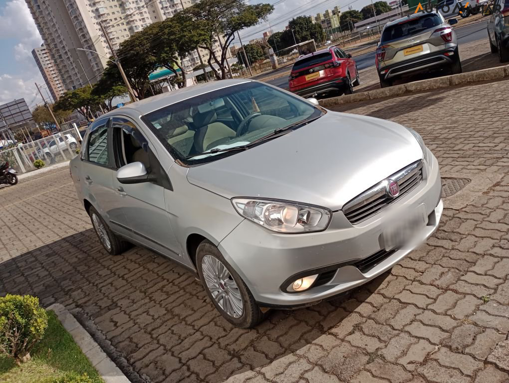 FIAT GRAND SIENA 1.6 MPI ESSENCE 16V FLEX 4P MANUAL
