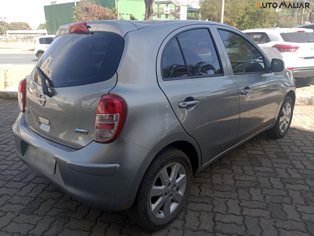 NISSAN MARCH 1.0 S 16V FLEX 4P MANUAL