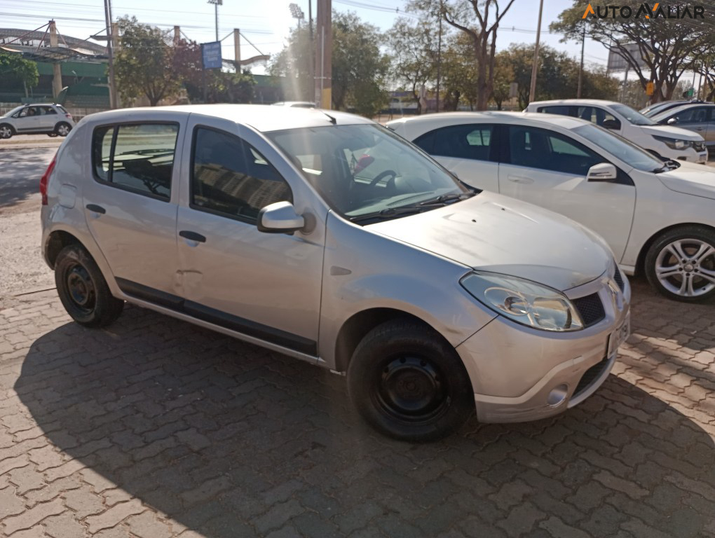 RENAULT SANDERO 1.0 EXPRESSION 16V FLEX 4P MANUAL