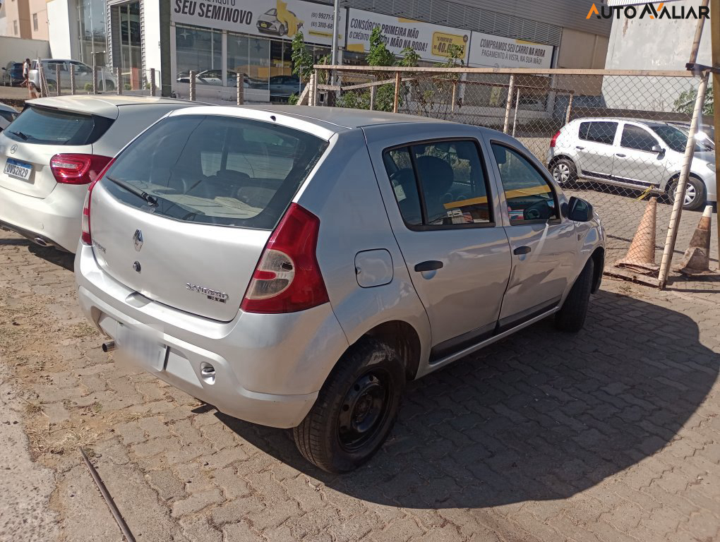 RENAULT SANDERO 1.0 EXPRESSION 16V FLEX 4P MANUAL