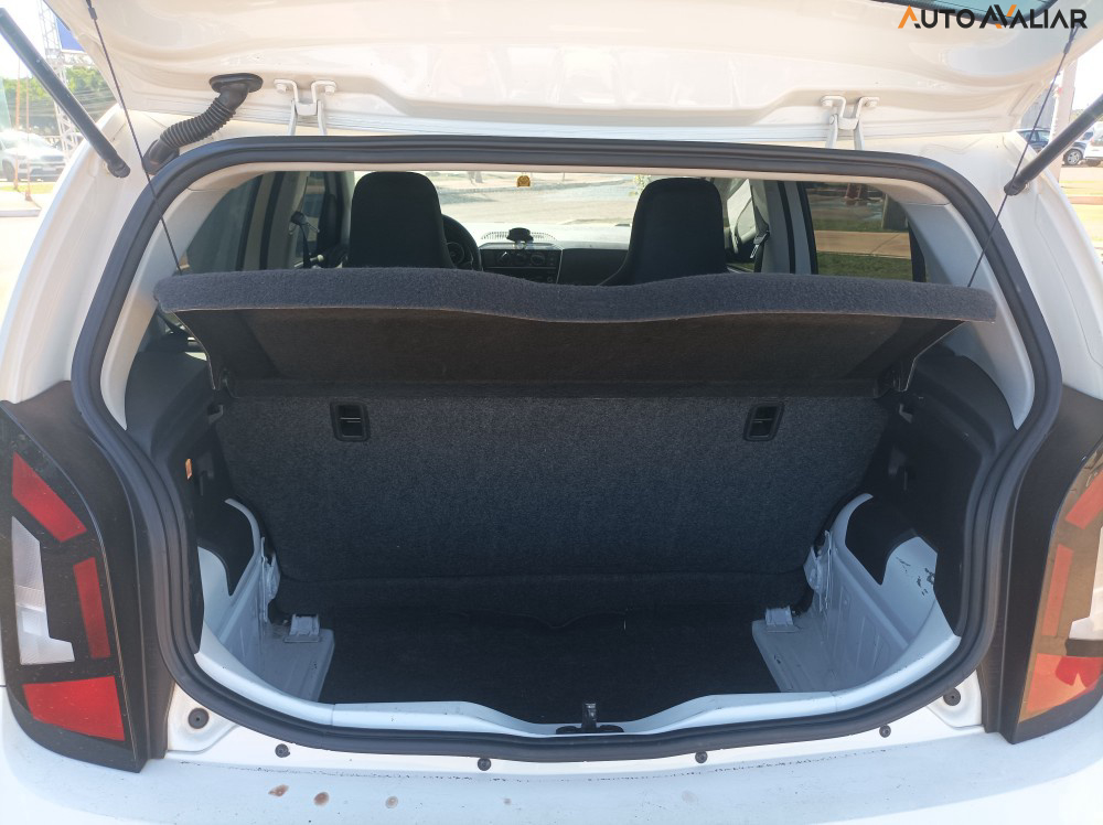 VOLKSWAGEN UP 1.0 MPI MOVE UP 12V FLEX 4P AUTOMATIZADO